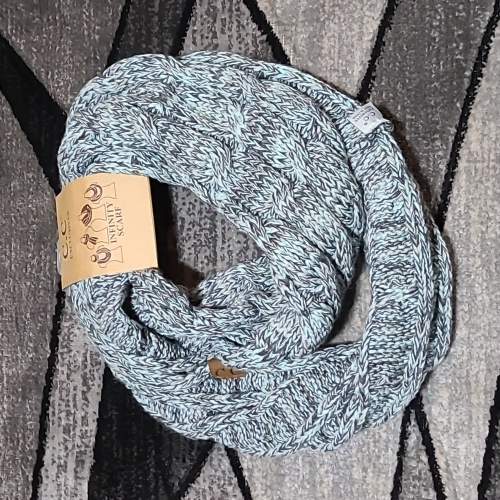 C.C EXCLUSIVE MINT KNIT INFINITY NECK-SCARF